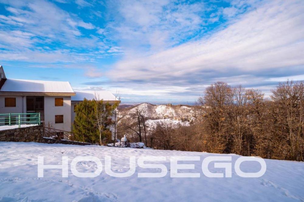 appartamento in vendita a Roburent in zona San Giacomo