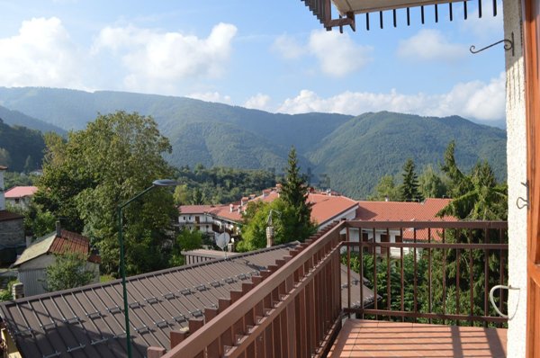 appartamento in vendita a Roburent in zona San Giacomo