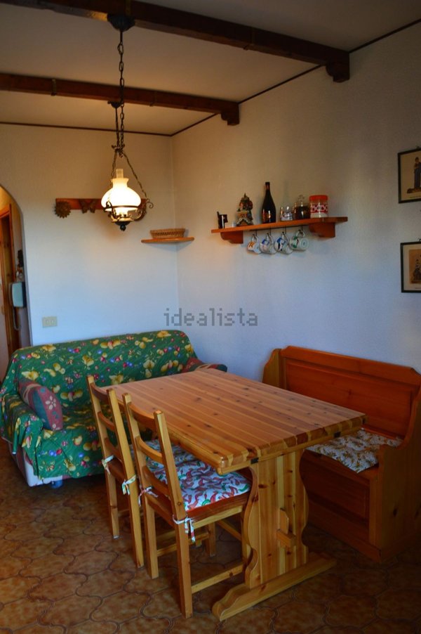 appartamento in vendita a Roburent in zona San Giacomo