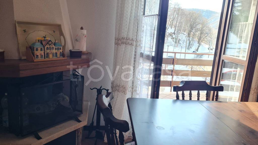 appartamento in vendita a Roburent in zona San Giacomo