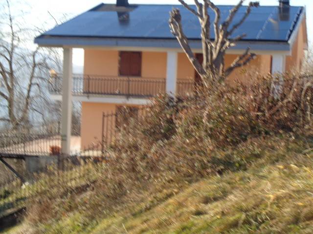 casa indipendente in vendita a Roburent