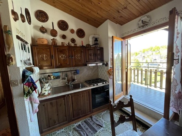 appartamento in vendita a Roburent in zona San Giacomo