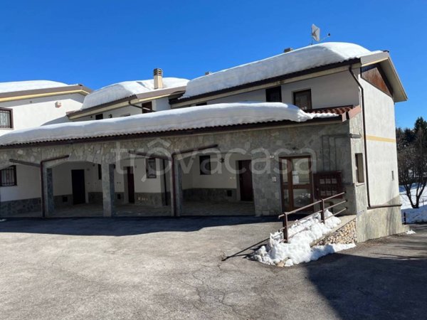 appartamento in vendita a Roburent in zona San Giacomo