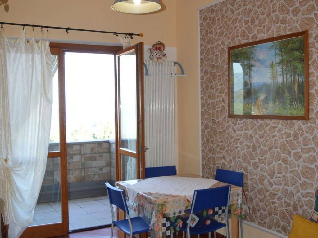 appartamento in vendita a Roburent in zona San Giacomo