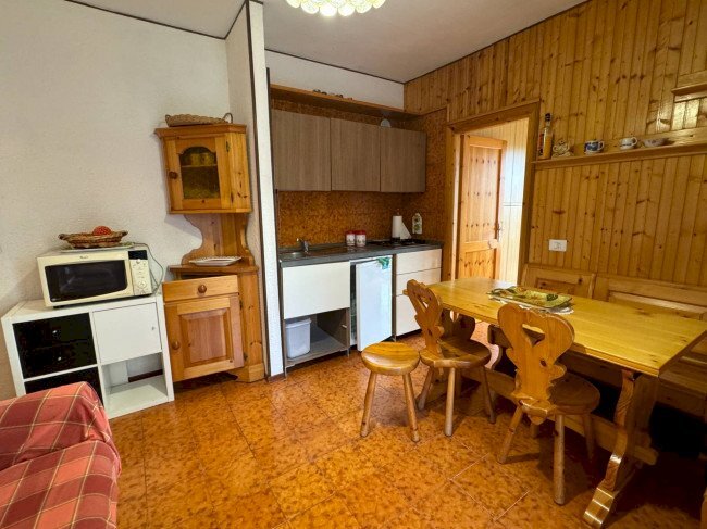 appartamento in vendita a Roburent