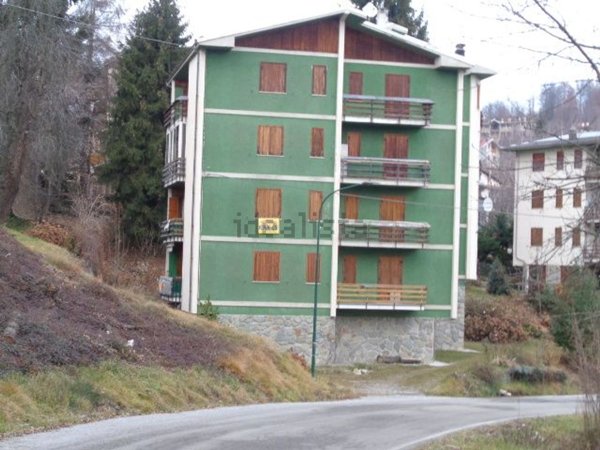 appartamento in vendita a Roburent