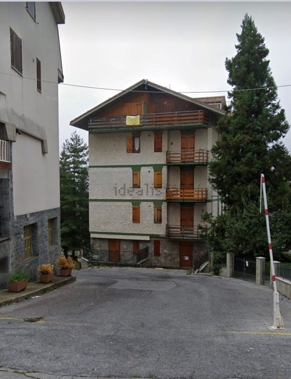 appartamento in vendita a Roburent