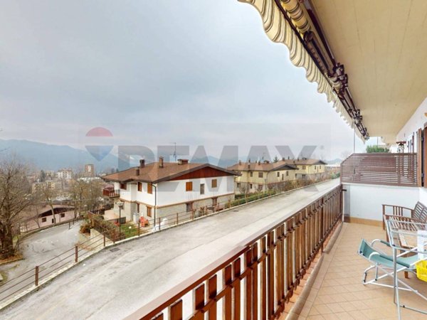 appartamento in vendita a Roburent in zona San Giacomo