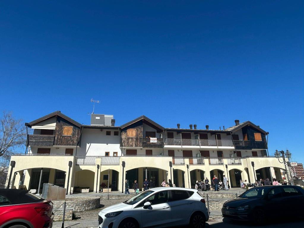 appartamento in vendita a Roburent in zona San Giacomo