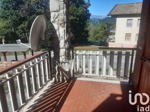 appartamento in vendita a Roburent in zona San Giacomo