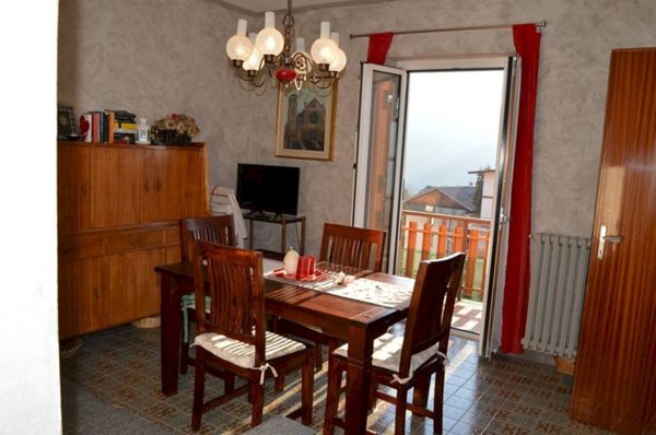 appartamento in vendita a Roburent in zona San Giacomo