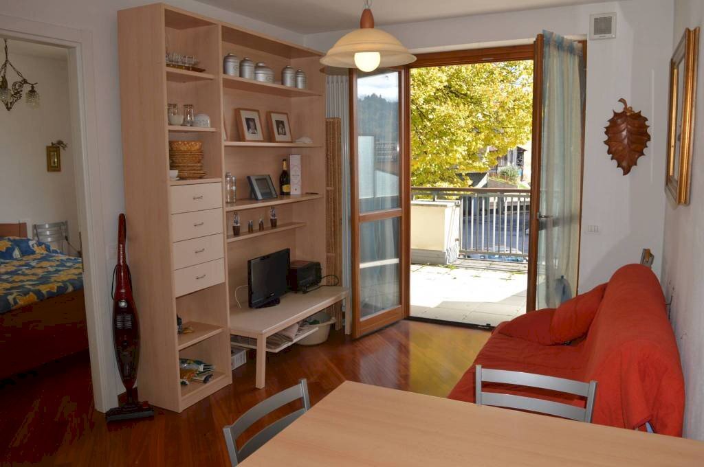 appartamento in vendita a Roburent in zona San Giacomo