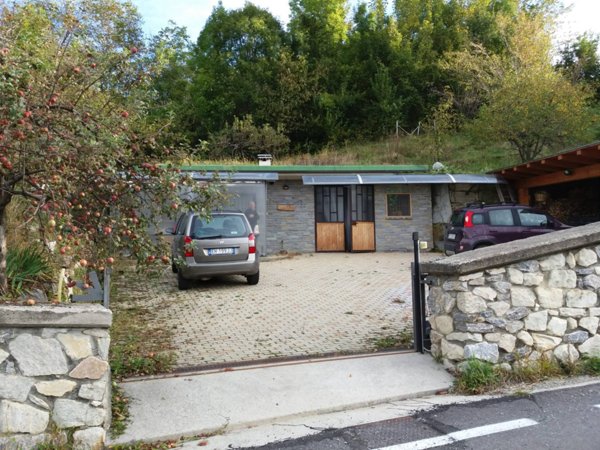 appartamento in vendita a Roburent