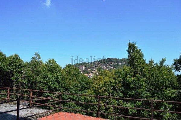 appartamento in vendita a Roburent