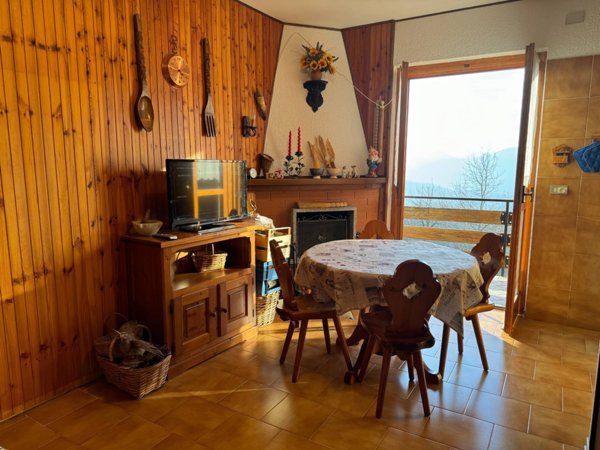 appartamento in vendita a Roburent