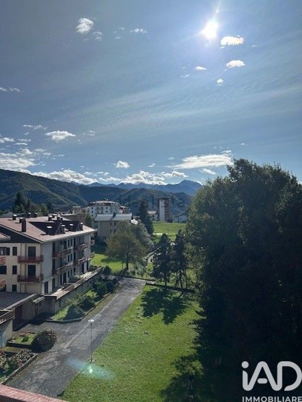 appartamento in vendita a Roburent in zona San Giacomo