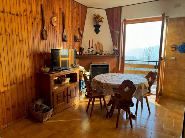 appartamento in vendita a Roburent in zona San Giacomo