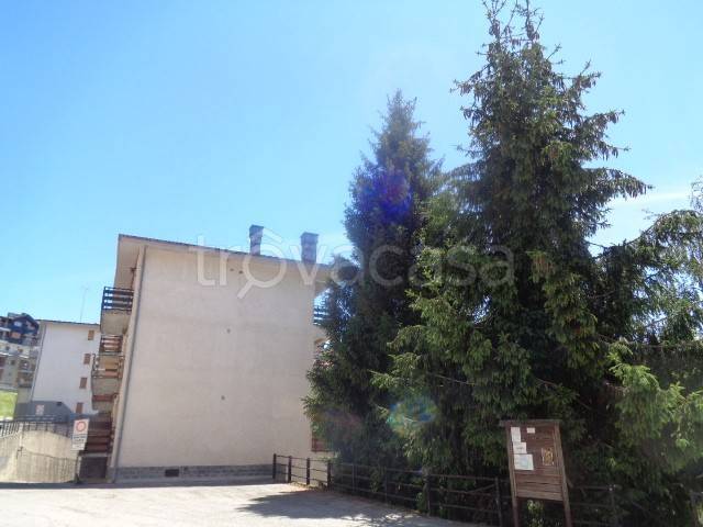 appartamento in vendita a Roburent in zona San Giacomo