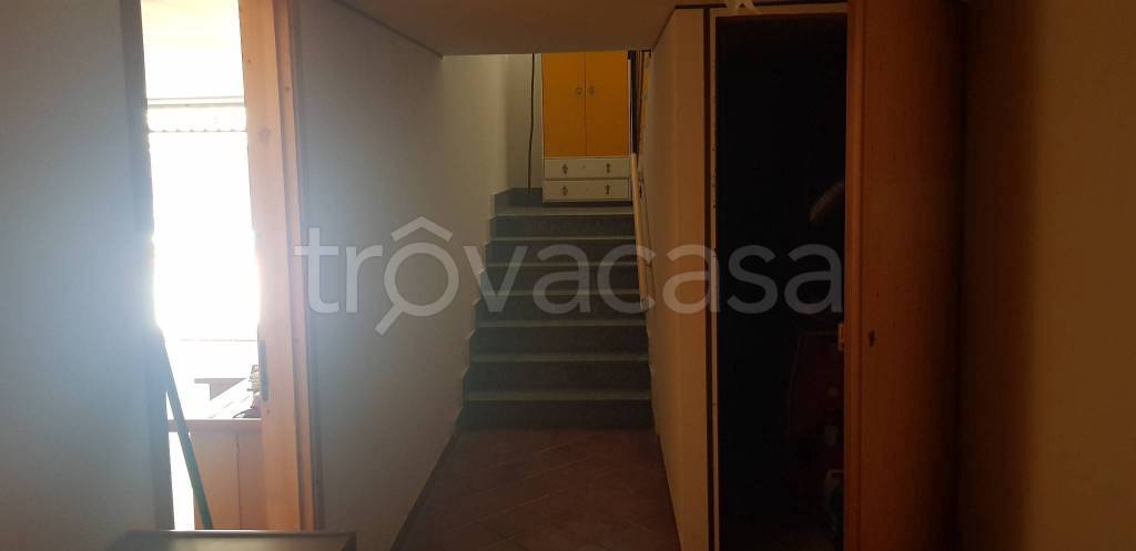 casa indipendente in vendita a Roburent in zona San Giacomo