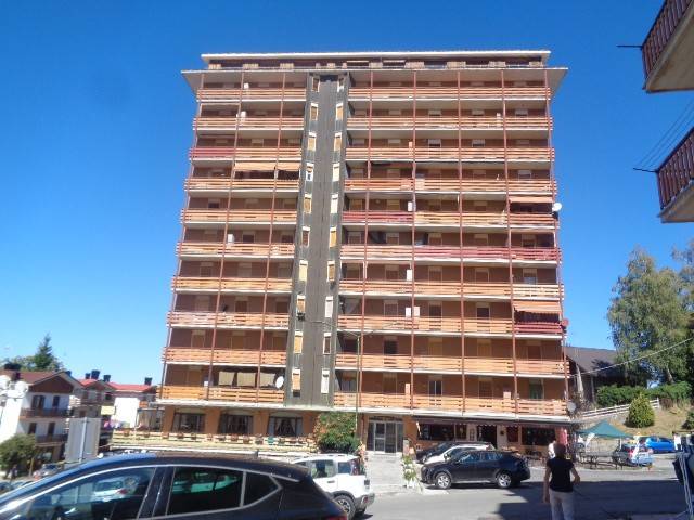 appartamento in vendita a Roburent in zona San Giacomo