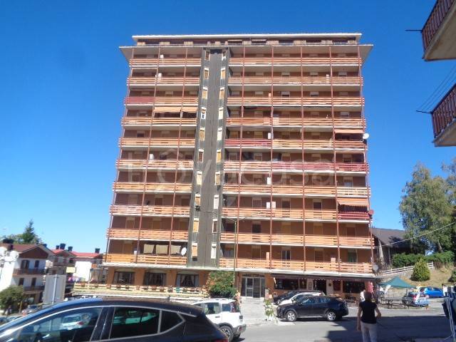 appartamento in vendita a Roburent in zona San Giacomo