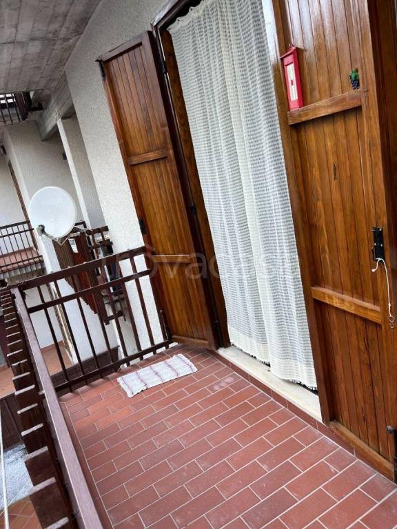 appartamento in vendita a Roburent in zona San Giacomo