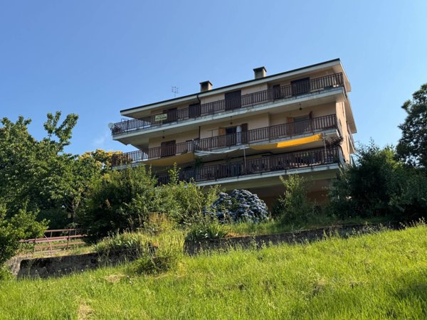 appartamento in vendita a Roburent