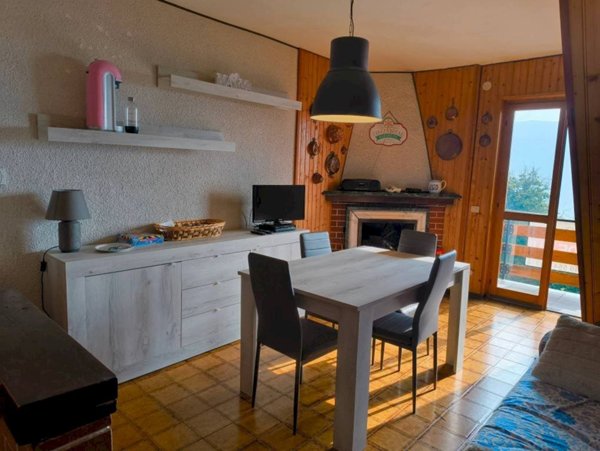 appartamento in vendita a Roburent in zona San Giacomo
