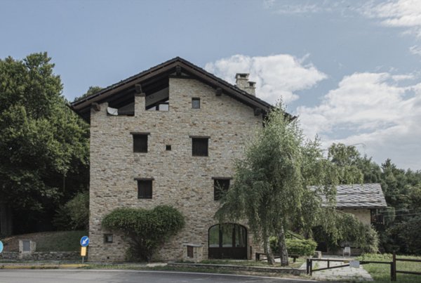 appartamento in vendita a Roburent