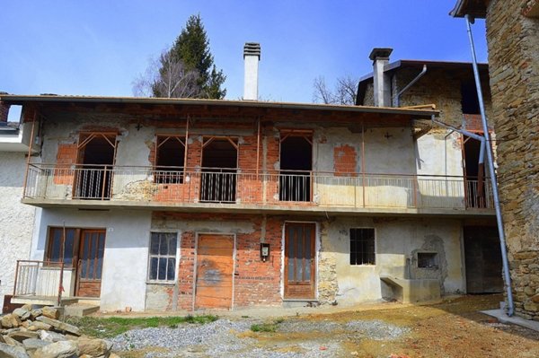 casa indipendente in vendita a Roccabruna in zona Prarosso