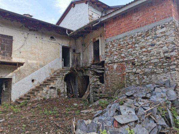 appartamento in vendita a Roccabruna