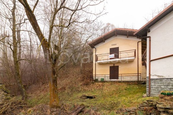 casa indipendente in vendita a Roccabruna