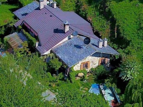 casa indipendente in vendita a Roccabruna in zona Prarosso