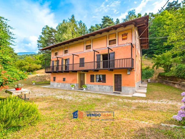 casa indipendente in vendita a Roccabruna in zona Viale