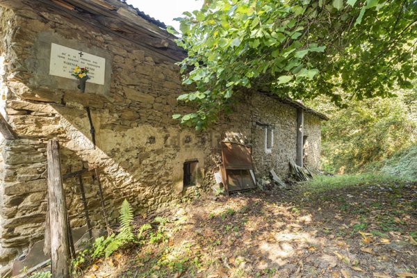 casa indipendente in vendita a Roccabruna