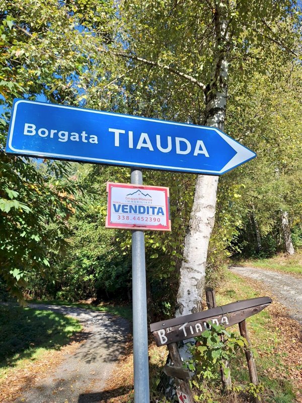 casa indipendente in vendita a Roccabruna