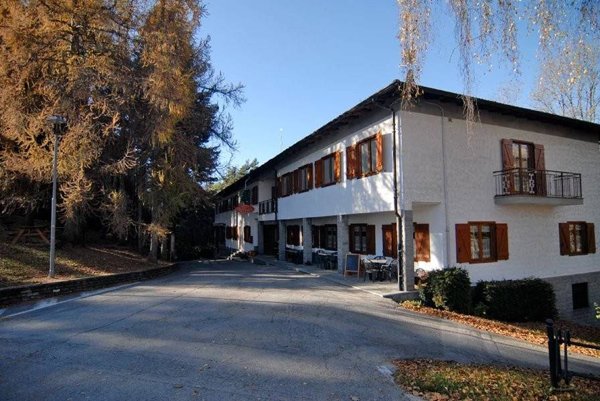 villa in vendita a Roccabruna in zona Sant’Anna