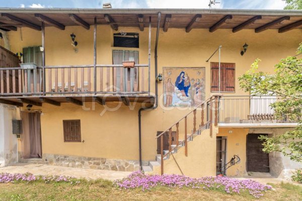 casa indipendente in vendita a Roccabruna