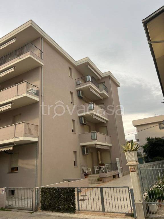 appartamento in vendita ad Alba Adriatica