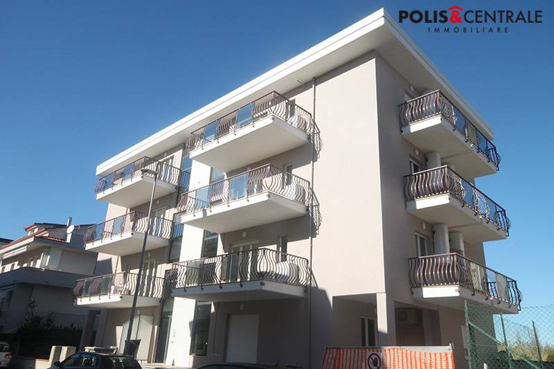 appartamento in vendita ad Alba Adriatica