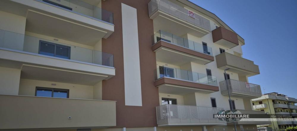 appartamento in vendita ad Alba Adriatica