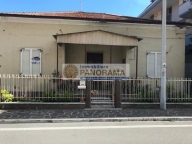 casa indipendente in vendita ad Alba Adriatica