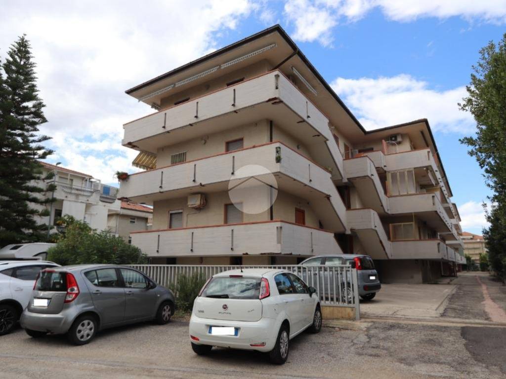 appartamento in vendita ad Alba Adriatica