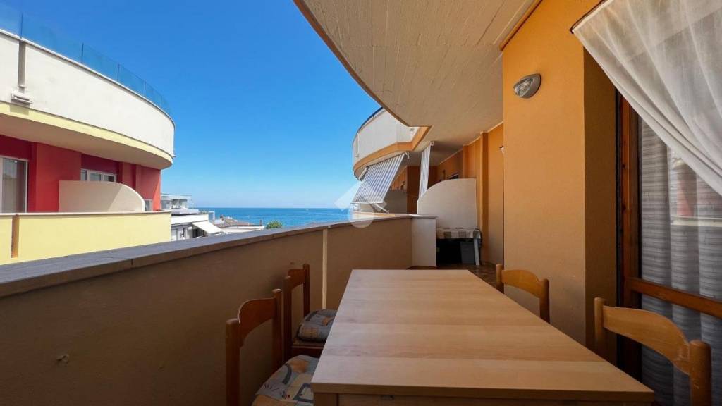 appartamento in vendita ad Alba Adriatica