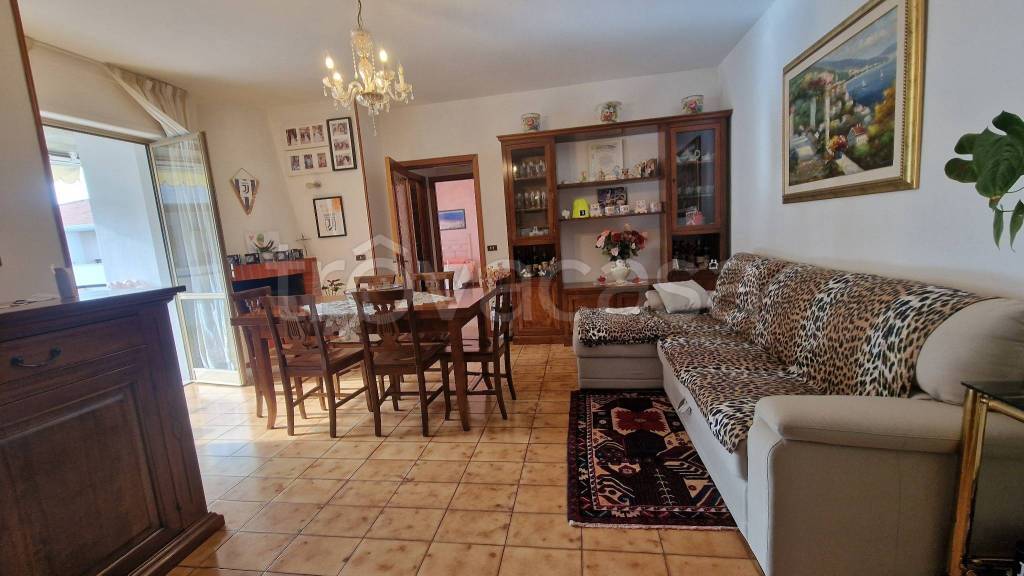 appartamento in vendita ad Alba Adriatica