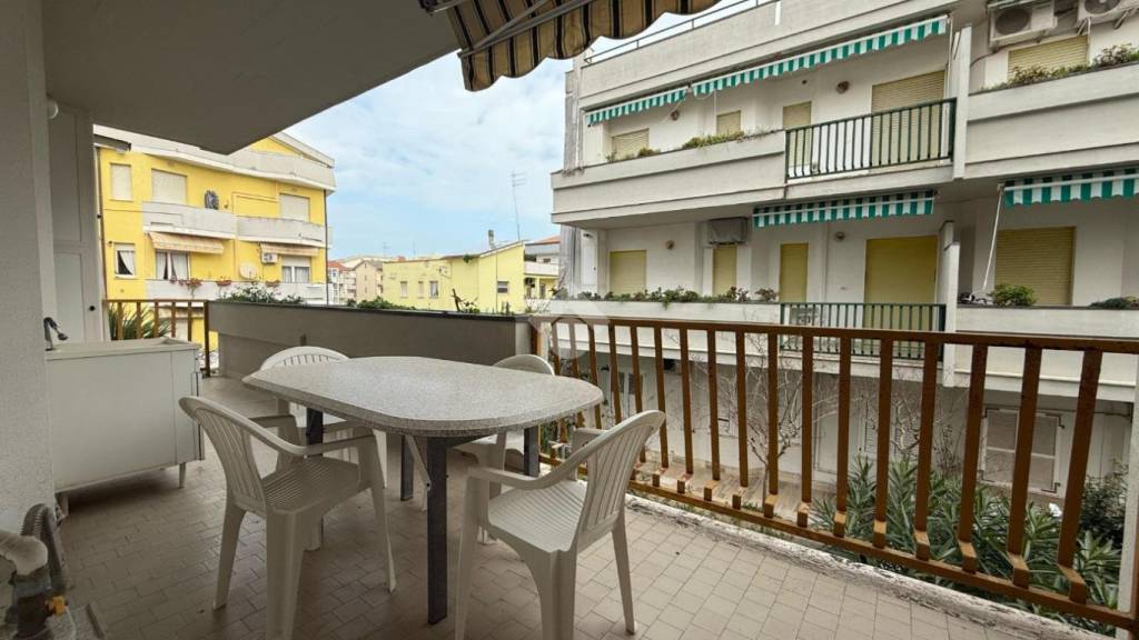 appartamento in vendita ad Alba Adriatica