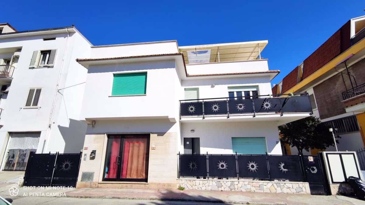 intera palazzina in vendita ad Alba Adriatica