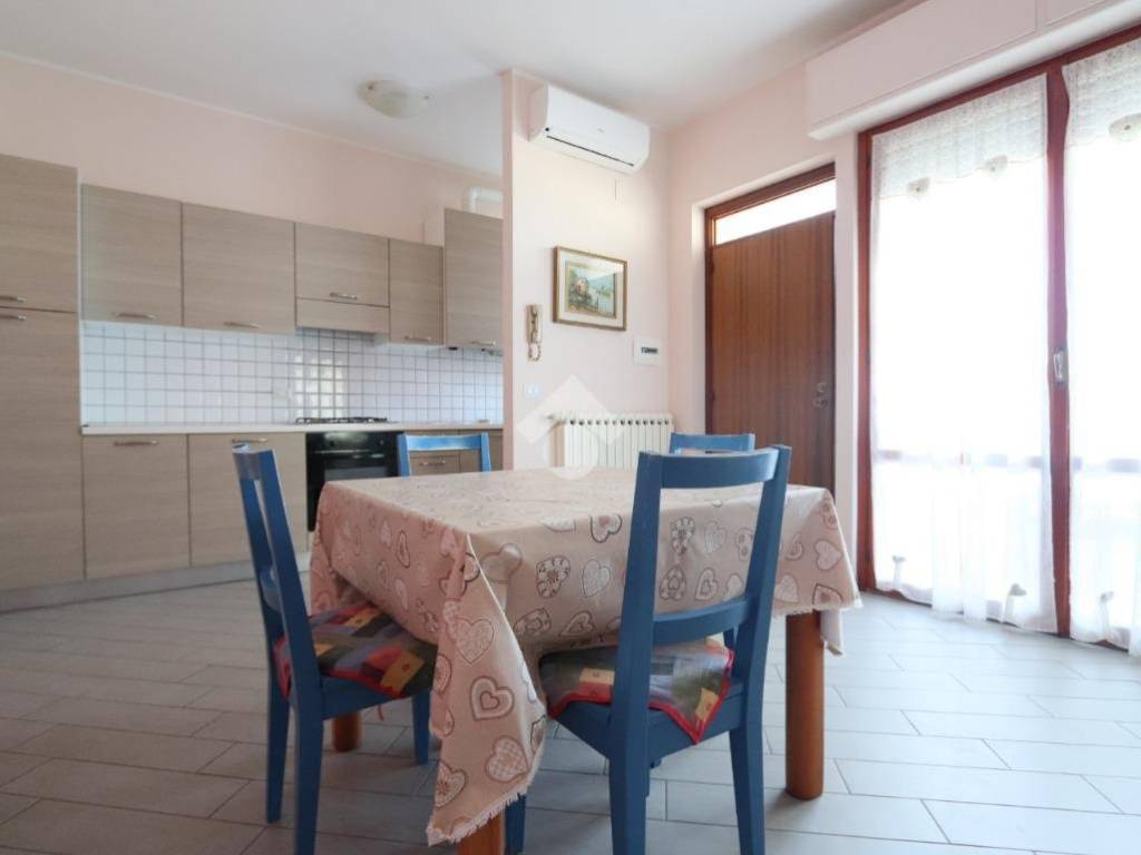 appartamento in vendita ad Alba Adriatica