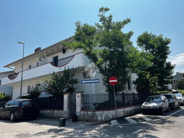 appartamento in vendita ad Alba Adriatica