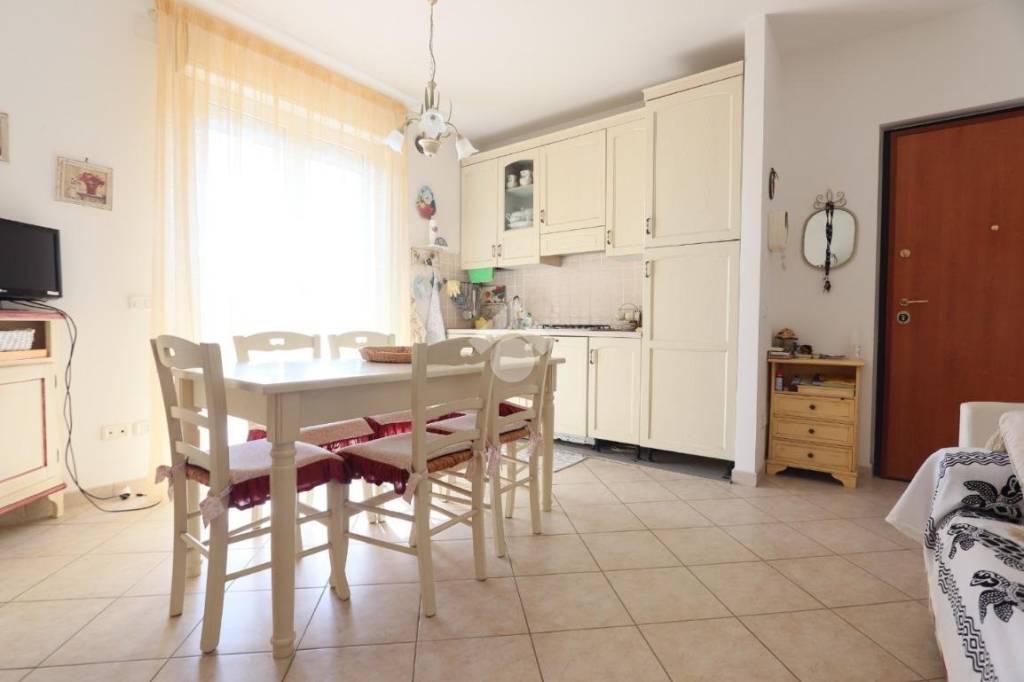 appartamento in vendita ad Alba Adriatica